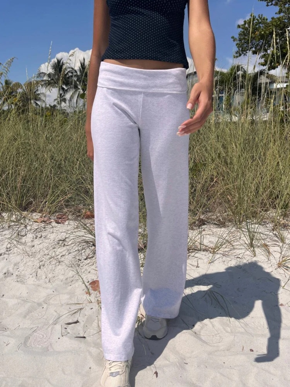 Brandy Melville Priscilla White wide Leg Pants - Classic Casual